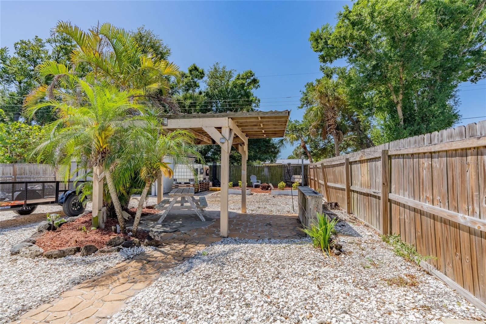 VENICE EDGEWOOD SEC OF - Residential