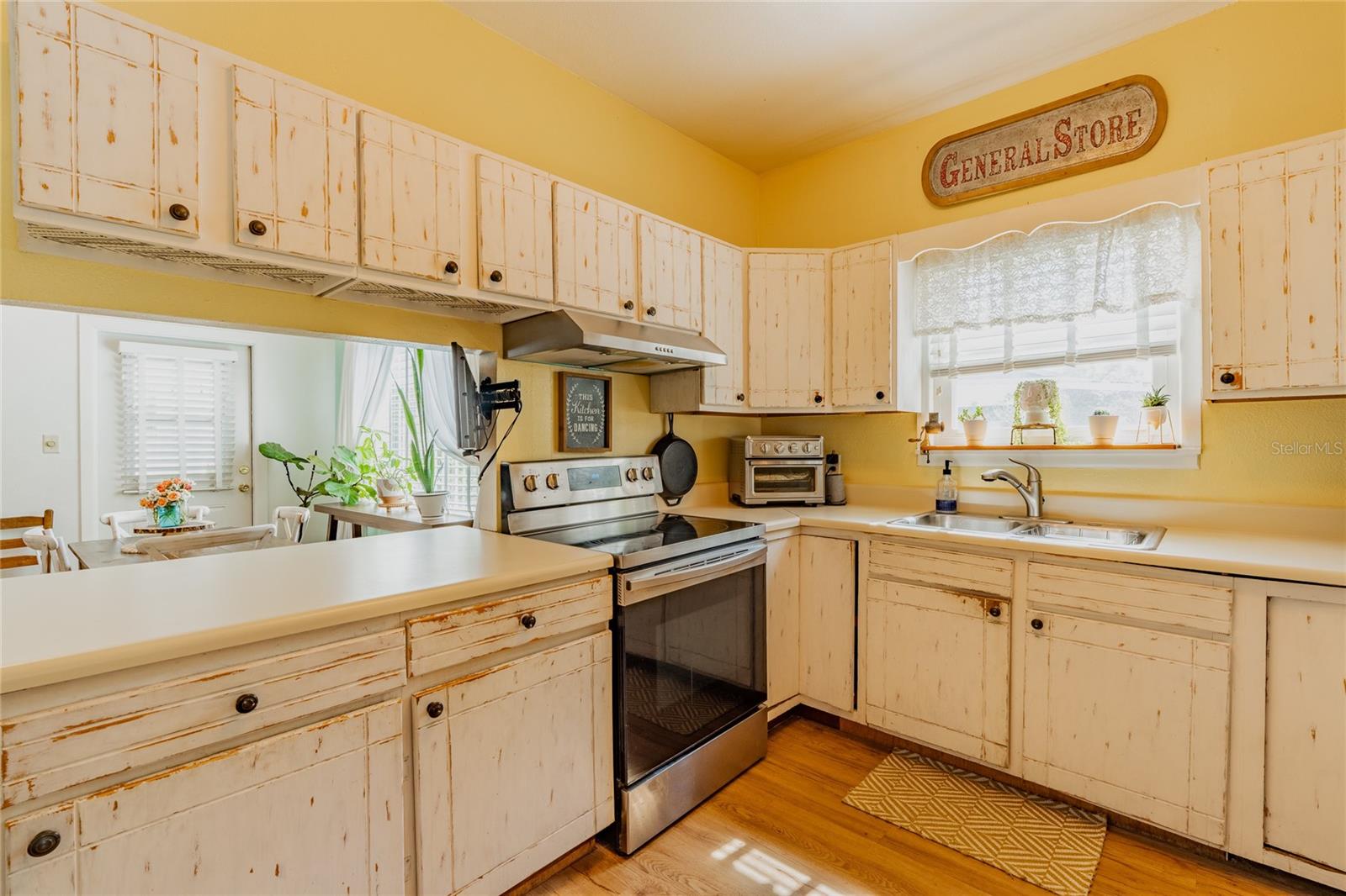 VENICE EDGEWOOD SEC OF - Residential