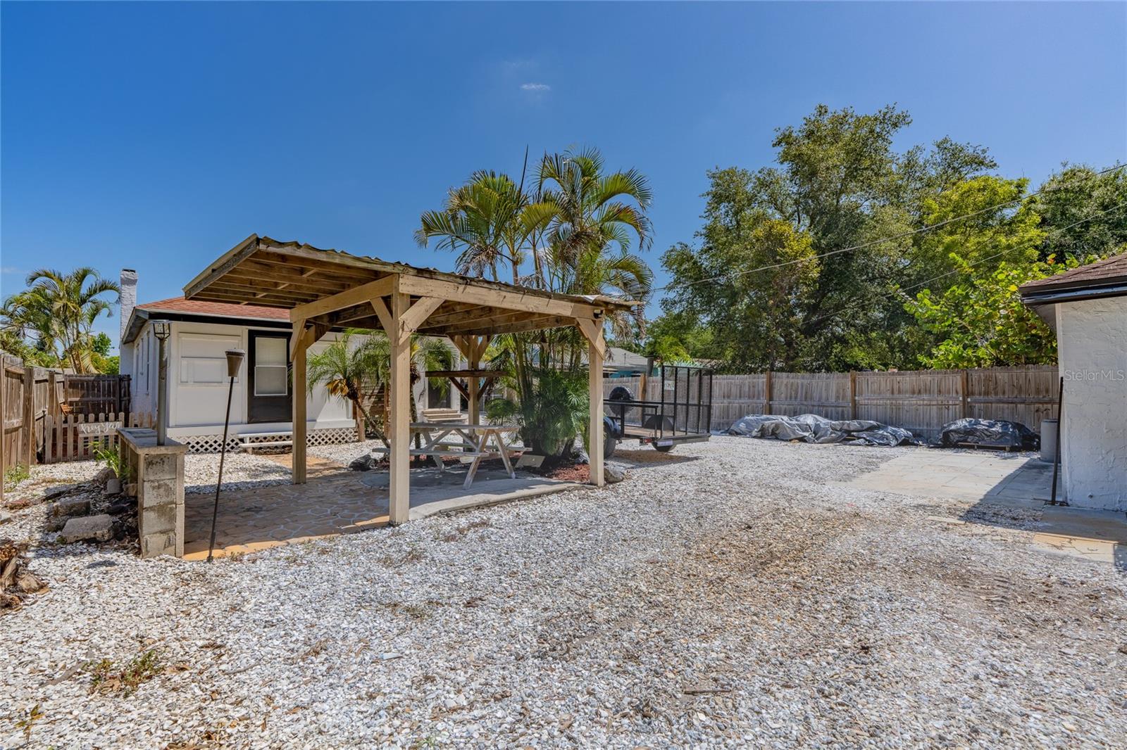 VENICE EDGEWOOD SEC OF - Residential