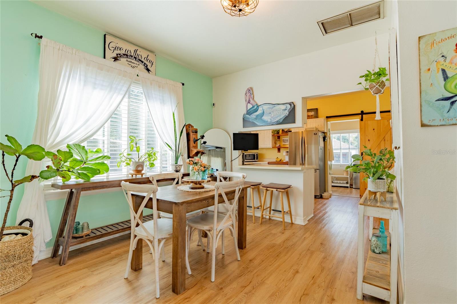 VENICE EDGEWOOD SEC OF - Residential