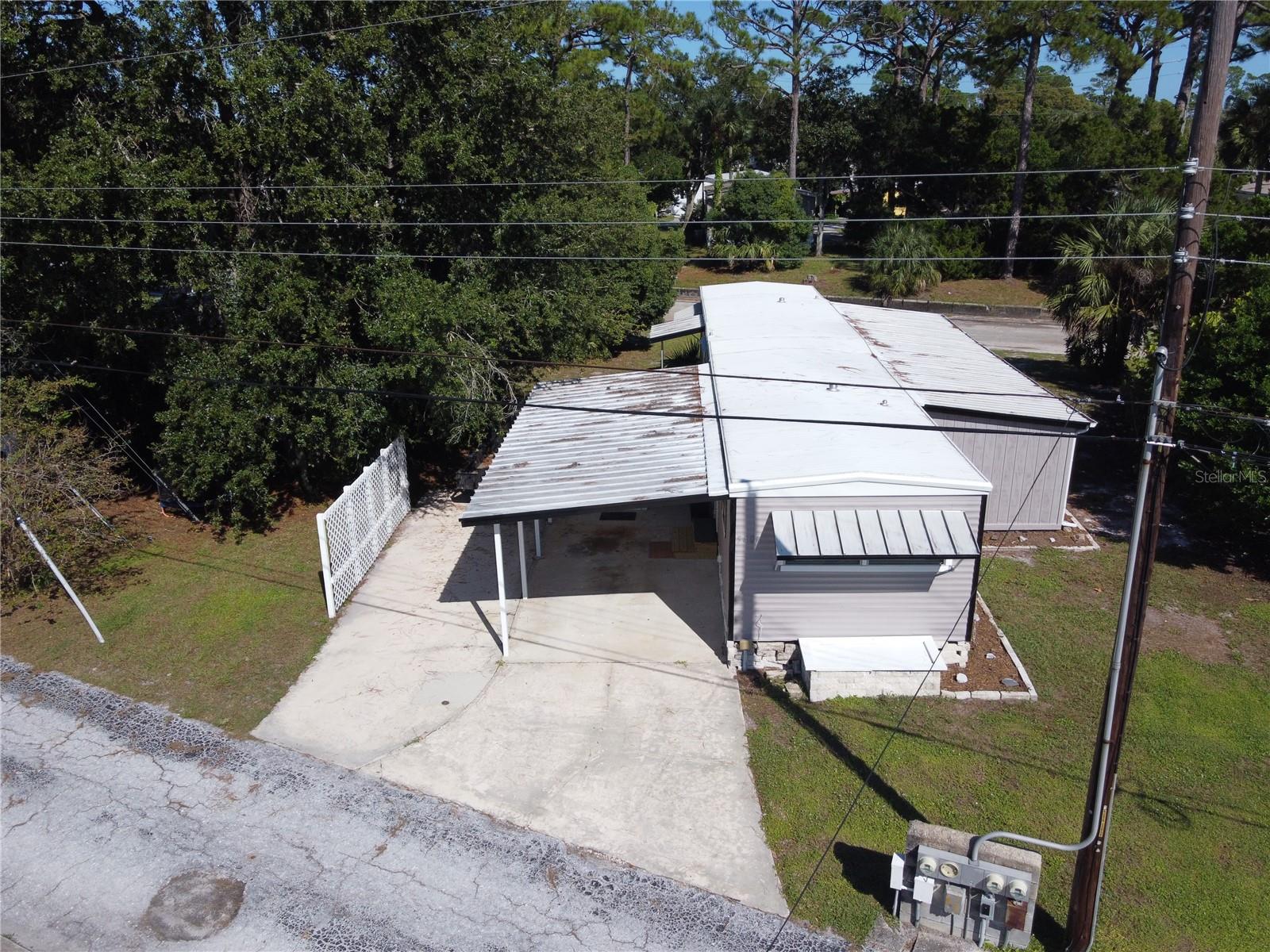 COMMONWEALTH - Residential