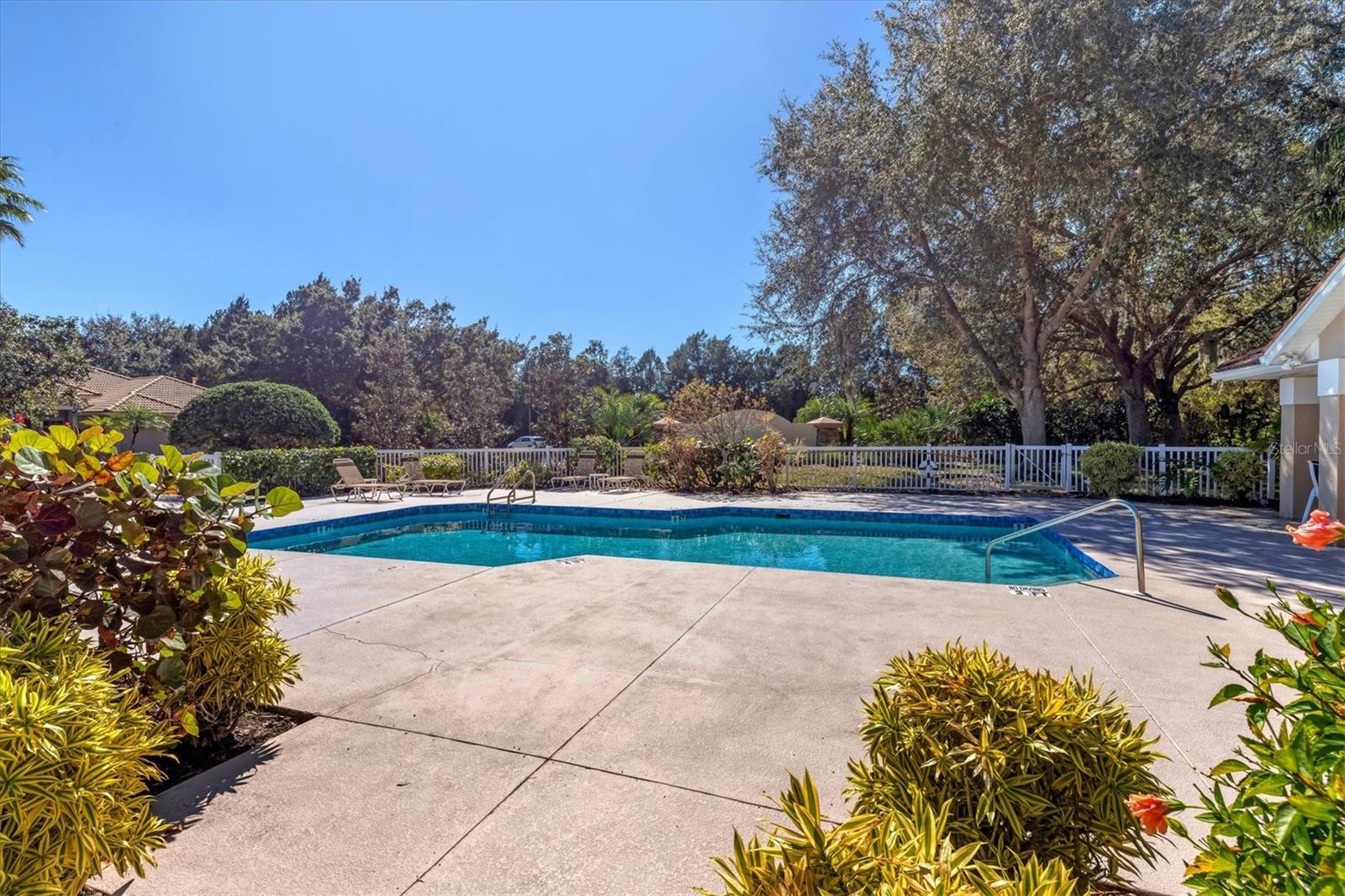 LAKEWOOD RANCH COUNTRY CLUB VILLAGE D 2 - Residential