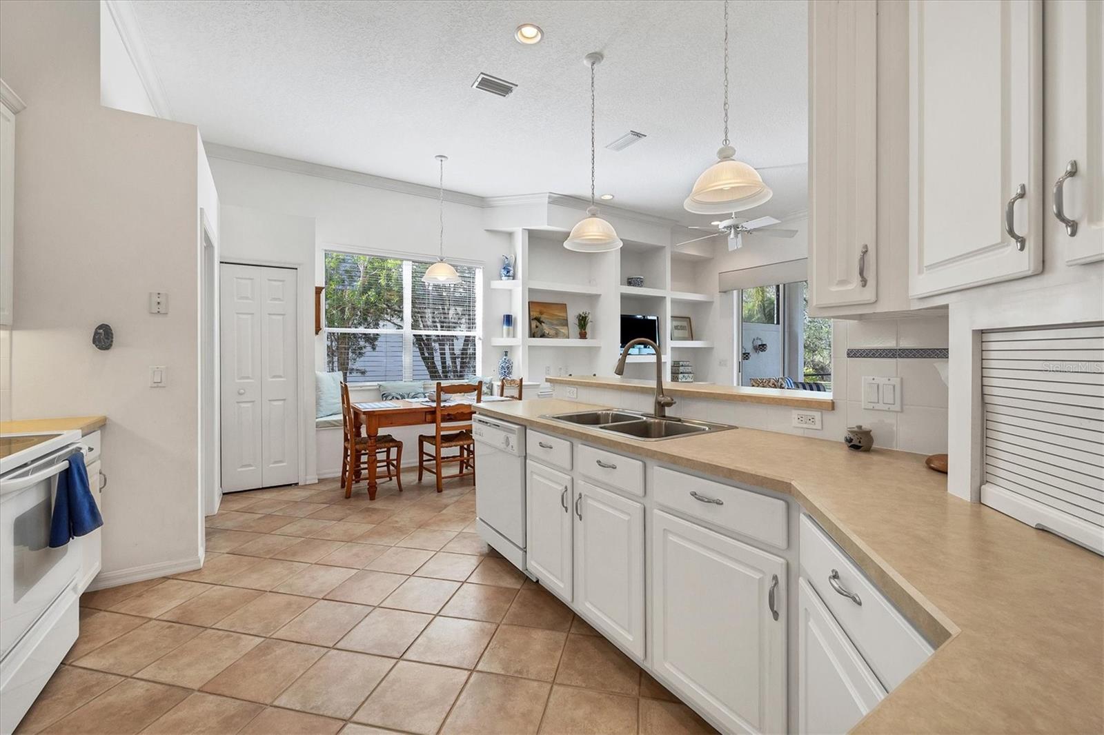 LAKEWOOD RANCH COUNTRY CLUB VILLAGE D 2 - Residential