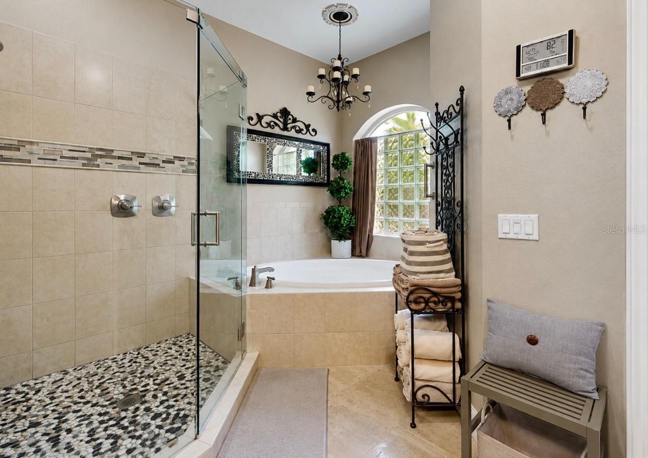 SYMPHONY ISLES UNIT FOUR - Residential