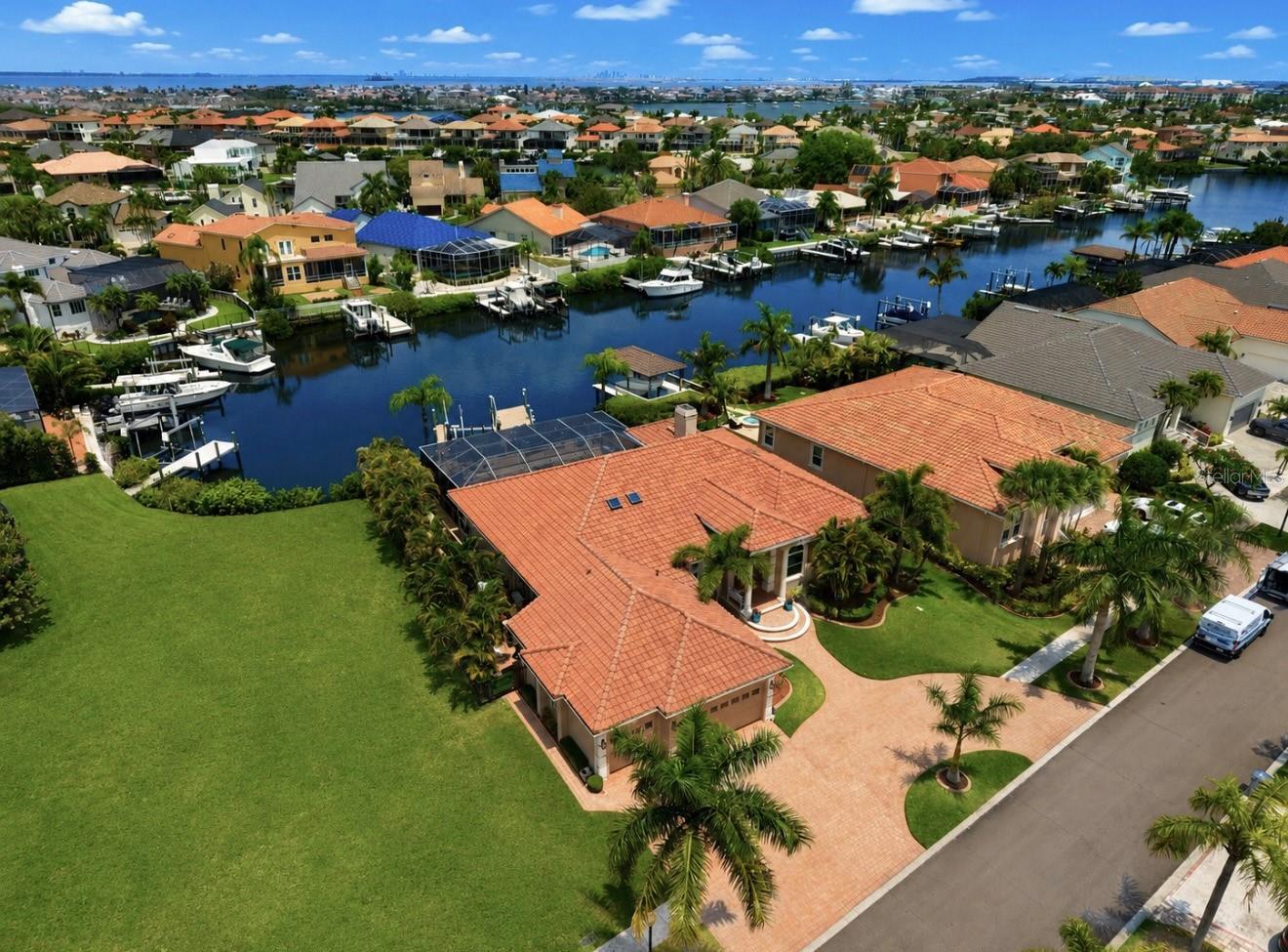 SYMPHONY ISLES UNIT FOUR - Residential