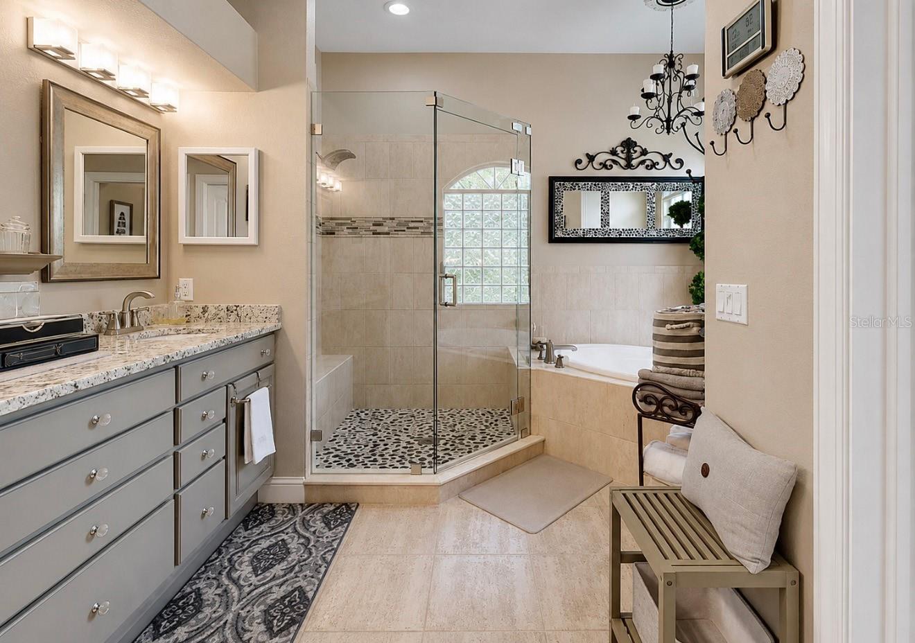 SYMPHONY ISLES UNIT FOUR - Residential