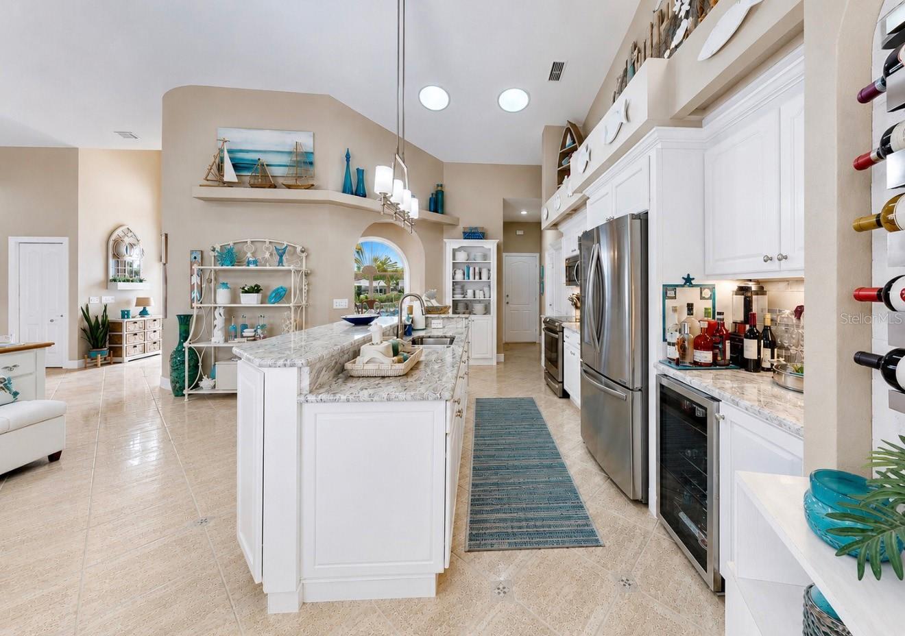 SYMPHONY ISLES UNIT FOUR - Residential
