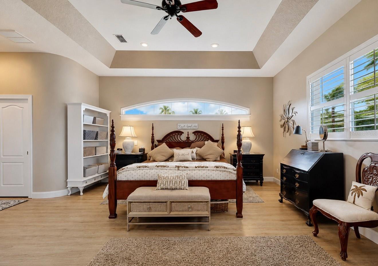 SYMPHONY ISLES UNIT FOUR - Residential