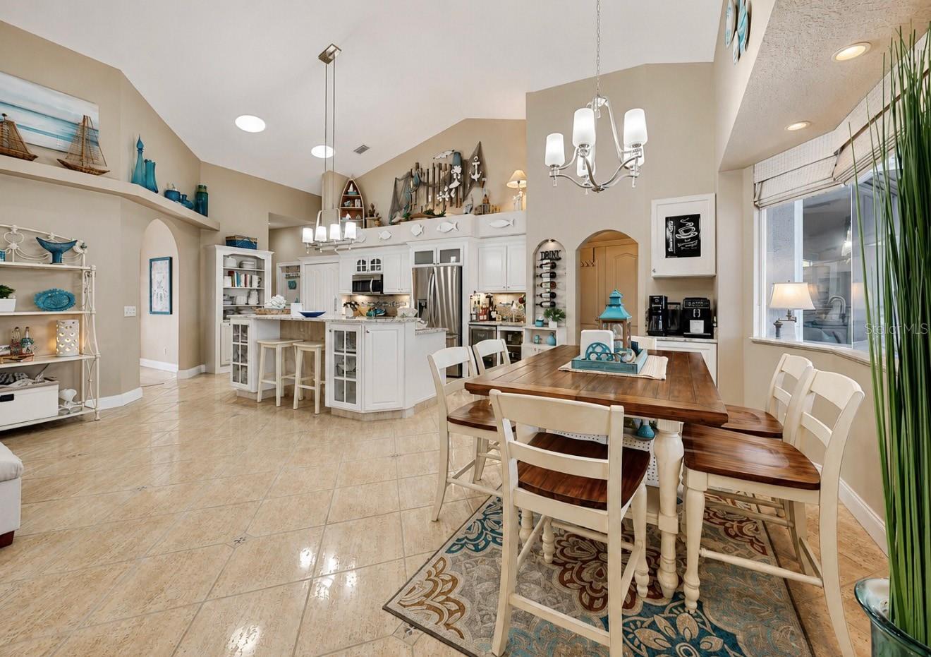 SYMPHONY ISLES UNIT FOUR - Residential