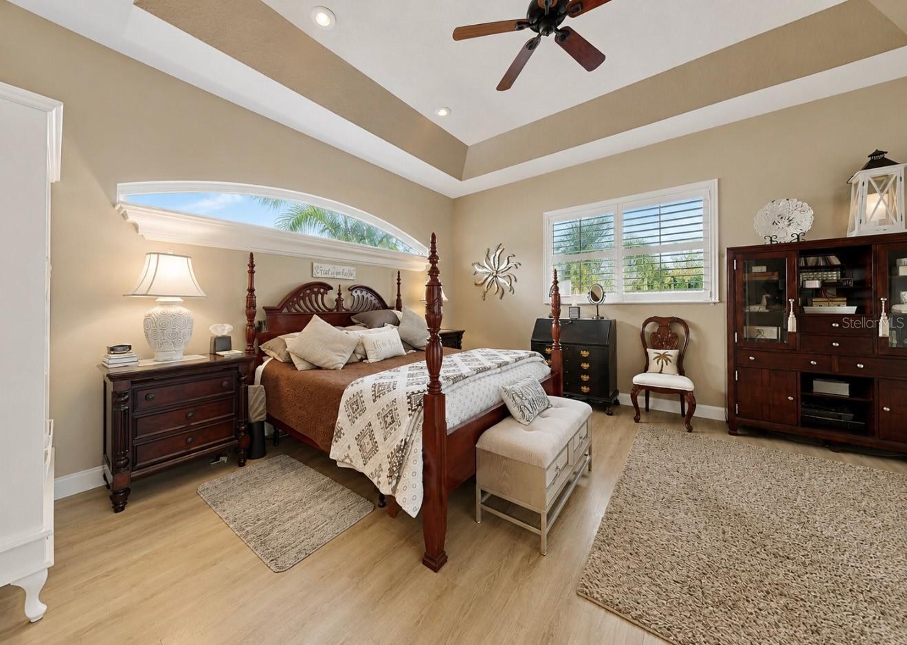 SYMPHONY ISLES UNIT FOUR - Residential