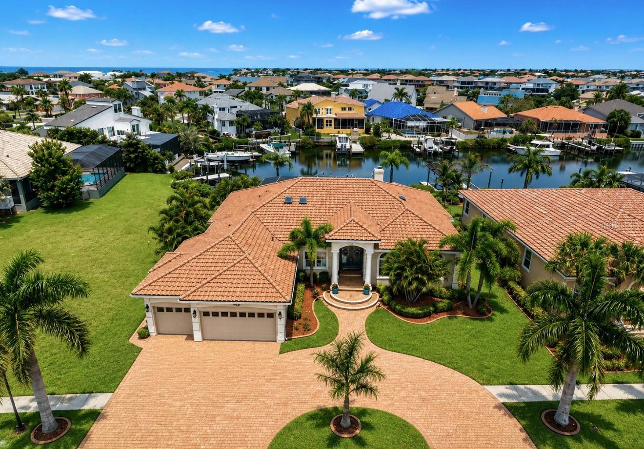 SYMPHONY ISLES UNIT FOUR - Residential