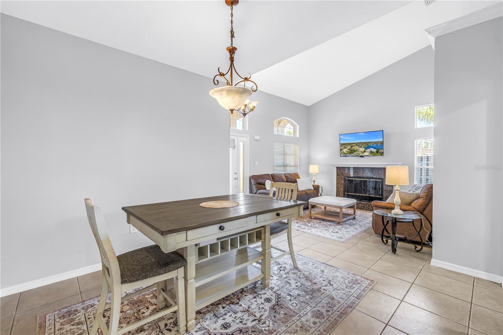 VALENCIA GARDENS PH 03 - Residential