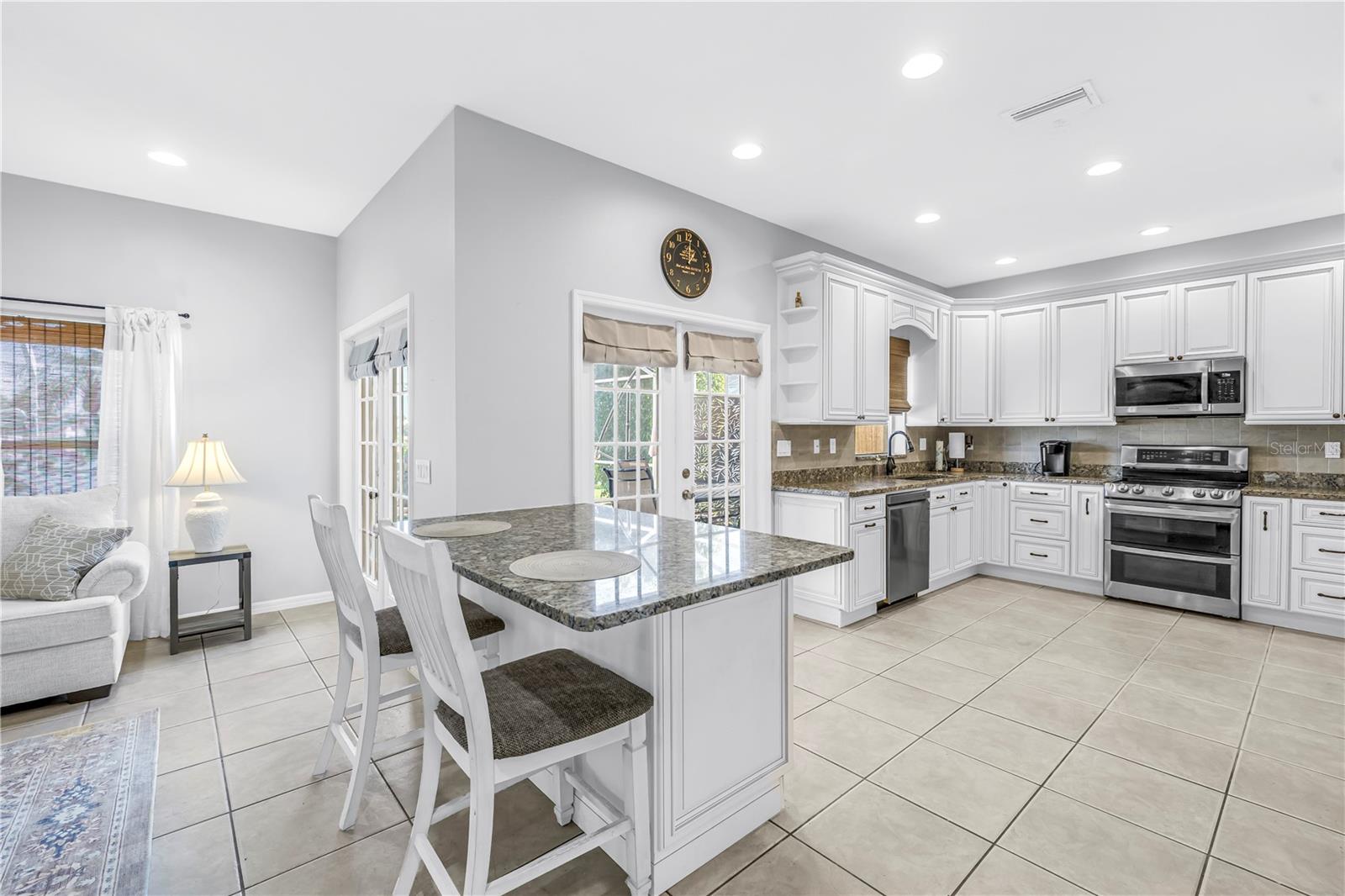 VALENCIA GARDENS PH 03 - Residential