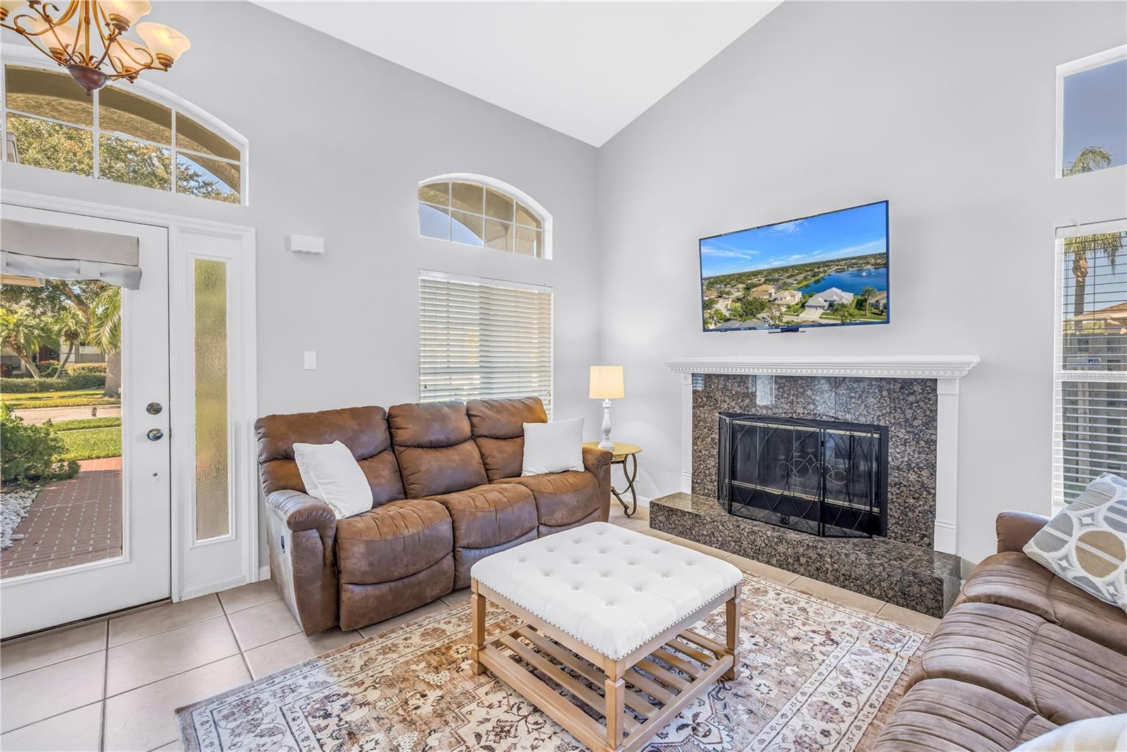 VALENCIA GARDENS PH 03 - Residential