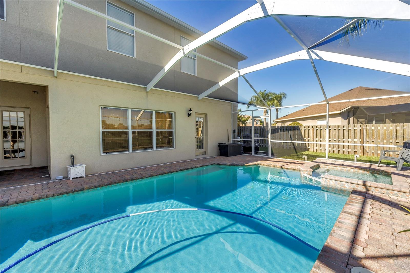 VALENCIA GARDENS PH 03 - Residential