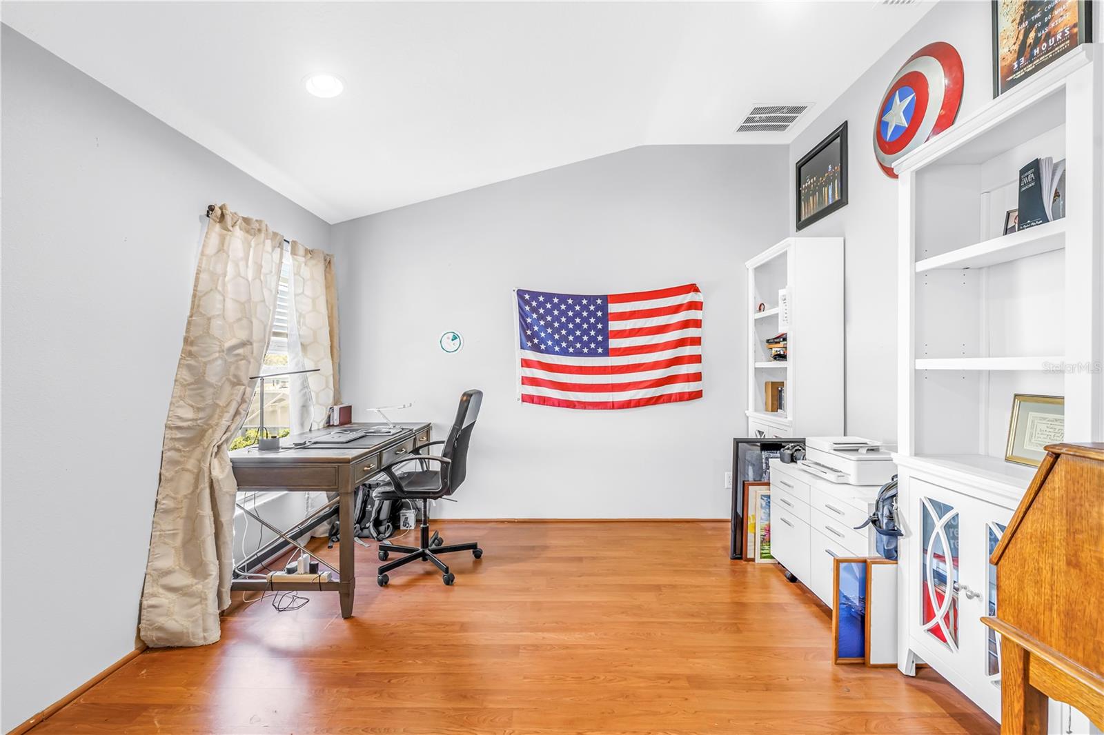 VALENCIA GARDENS PH 03 - Residential