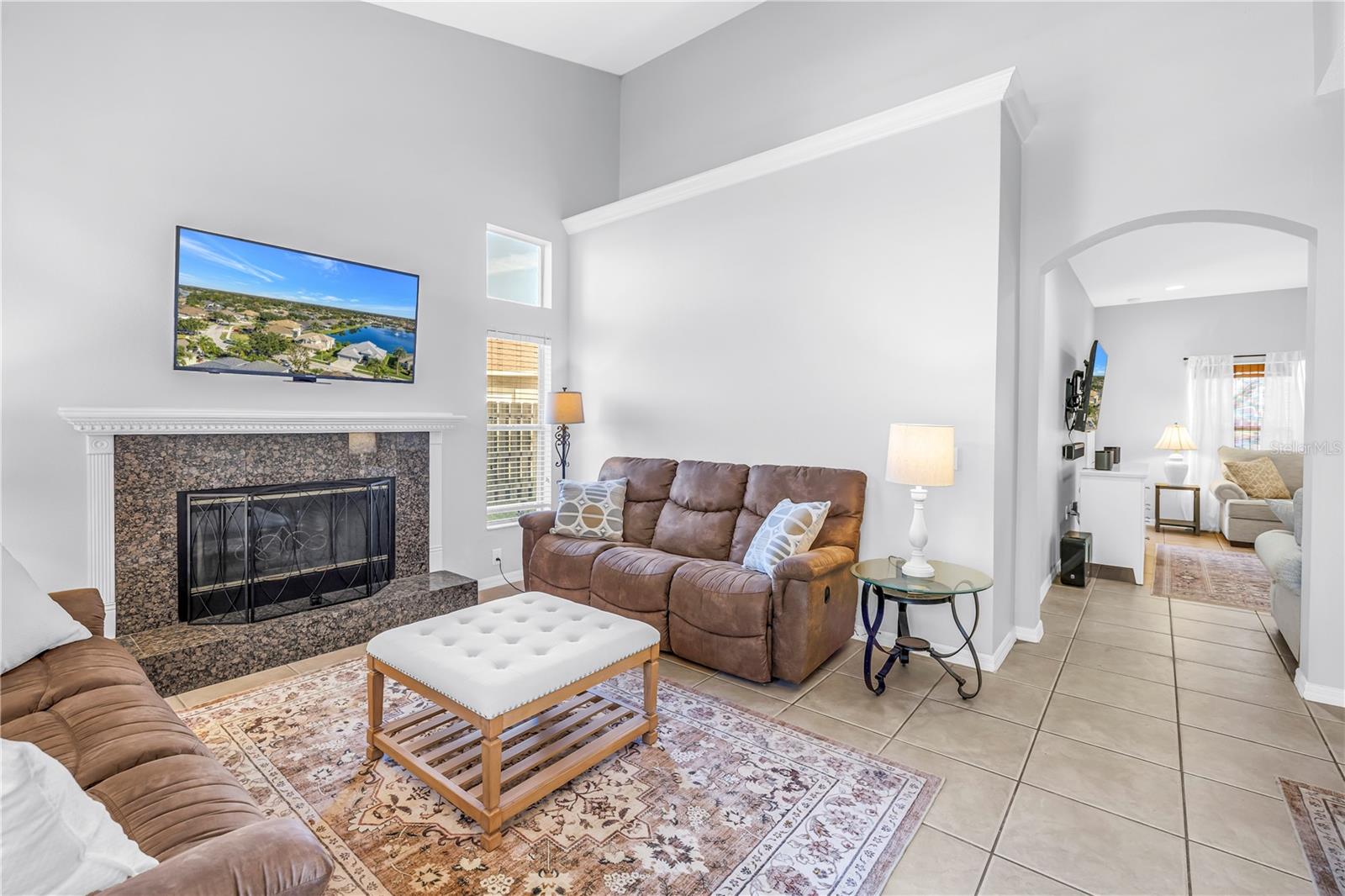 VALENCIA GARDENS PH 03 - Residential