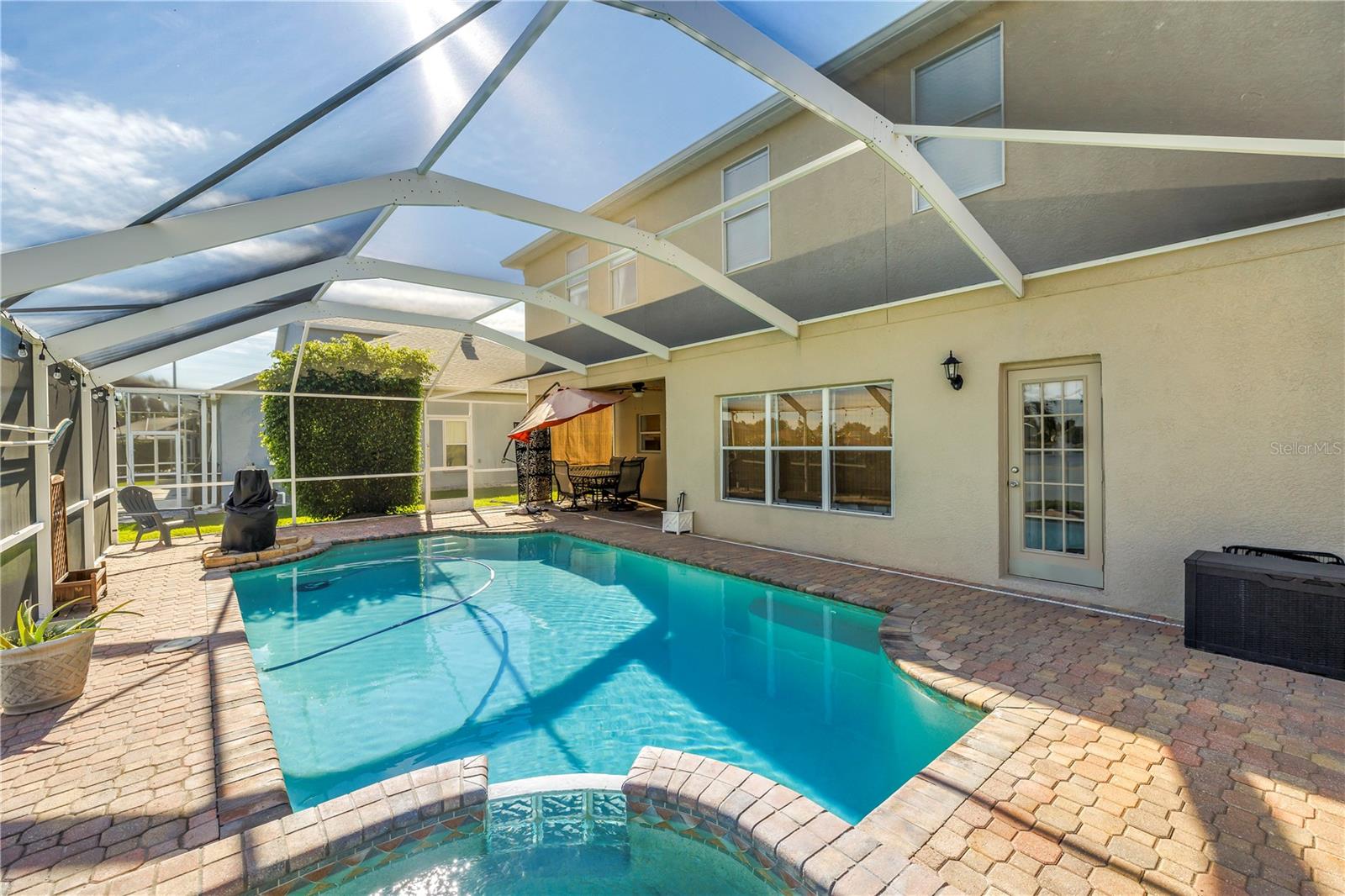 VALENCIA GARDENS PH 03 - Residential