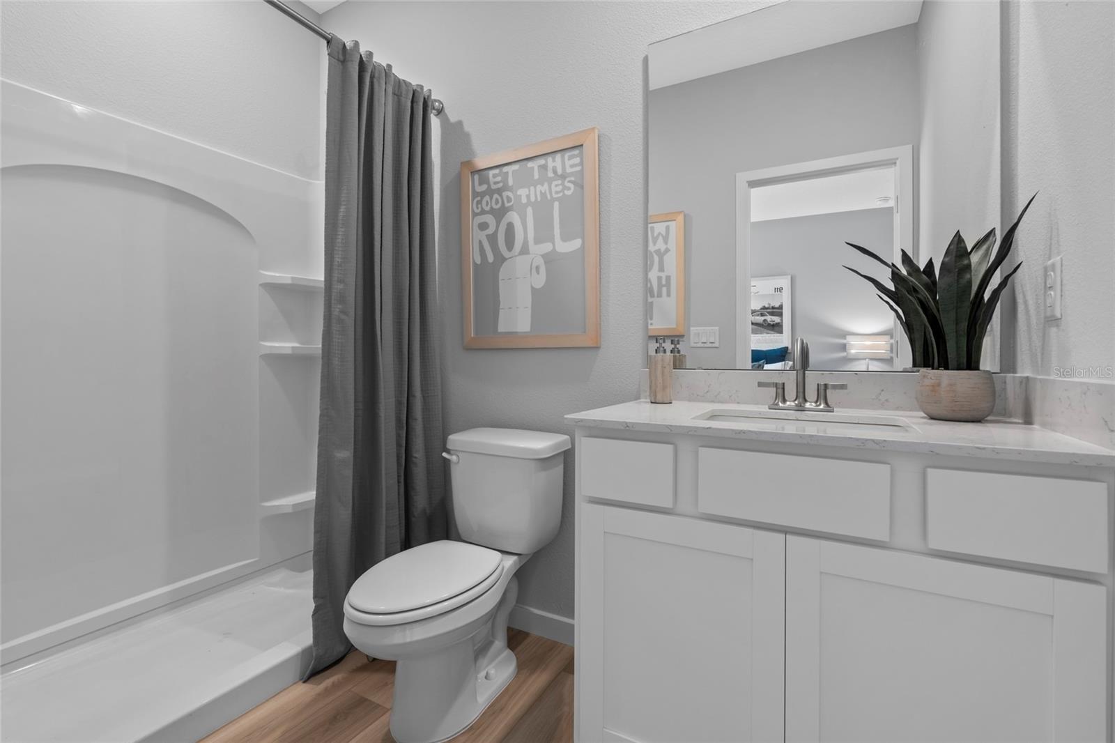 RESERVE EAST - Residential