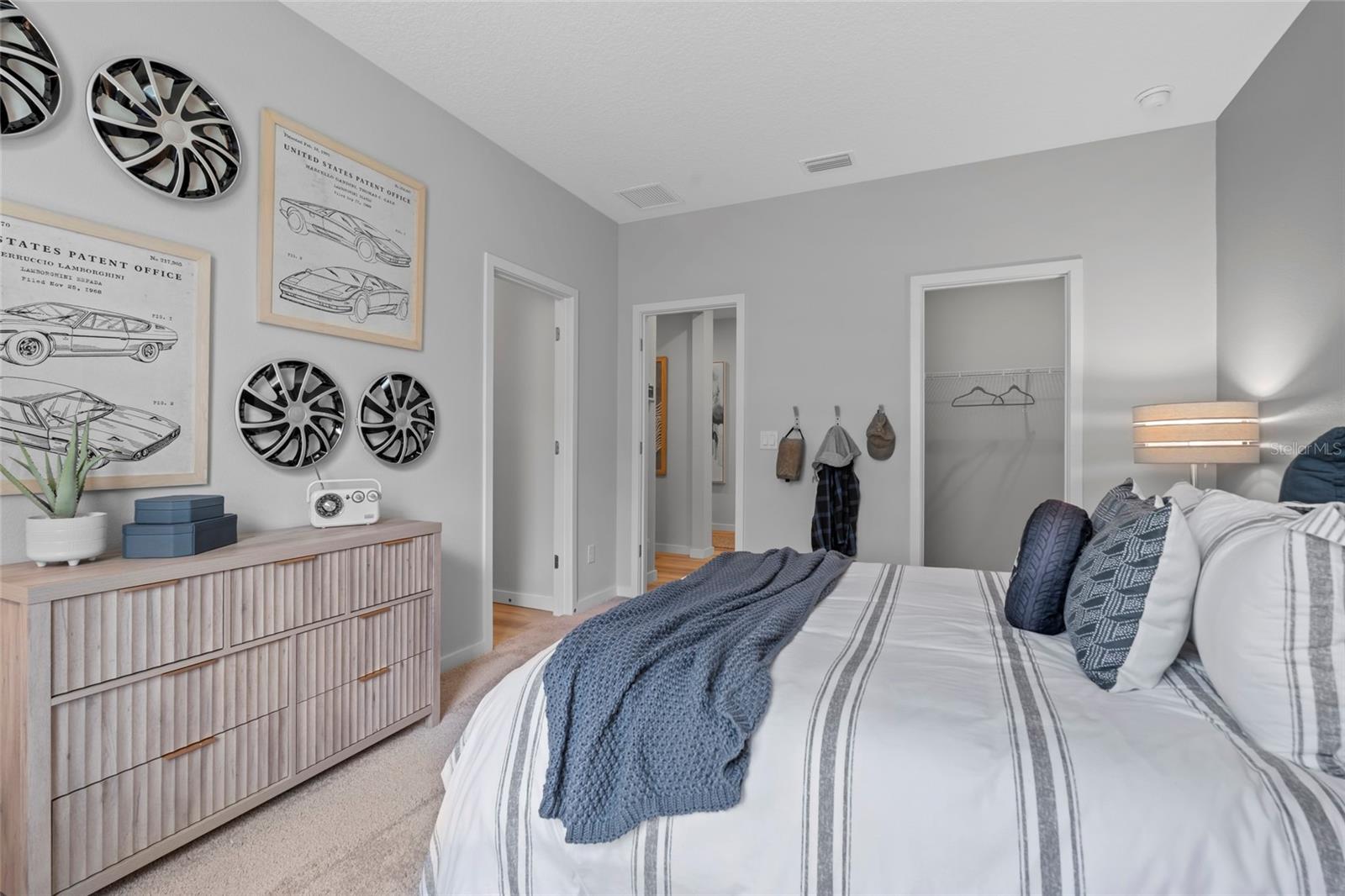 RESERVE EAST - Residential