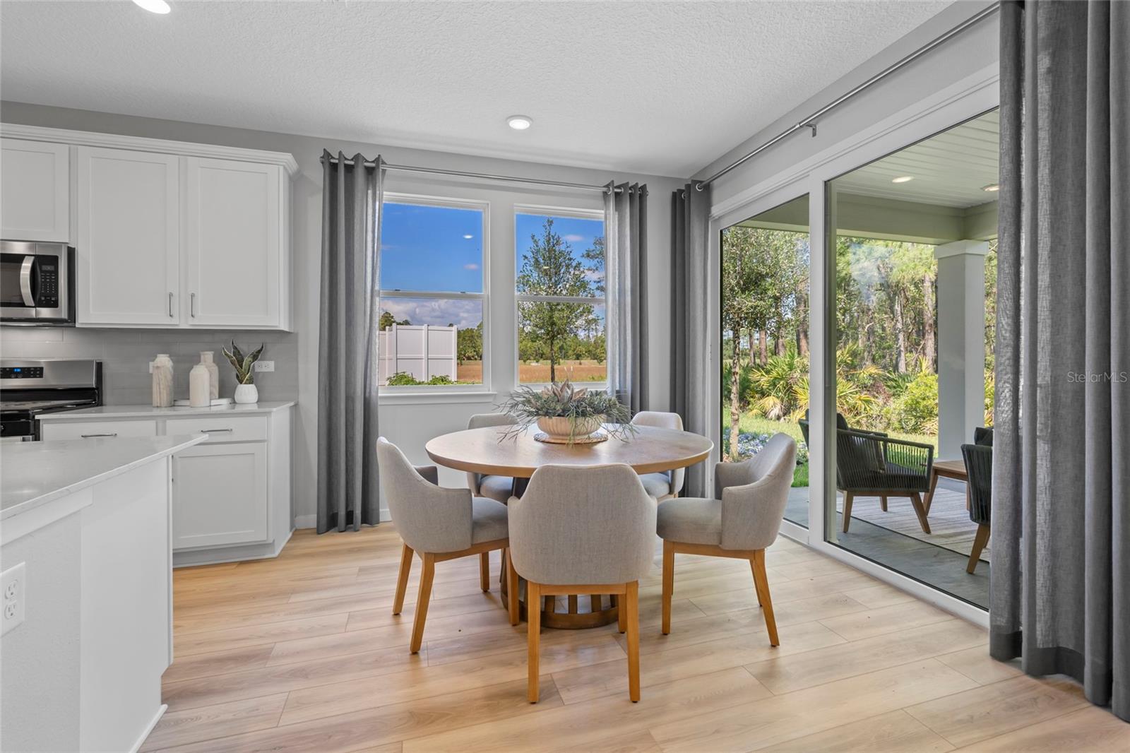 RESERVE EAST - Residential