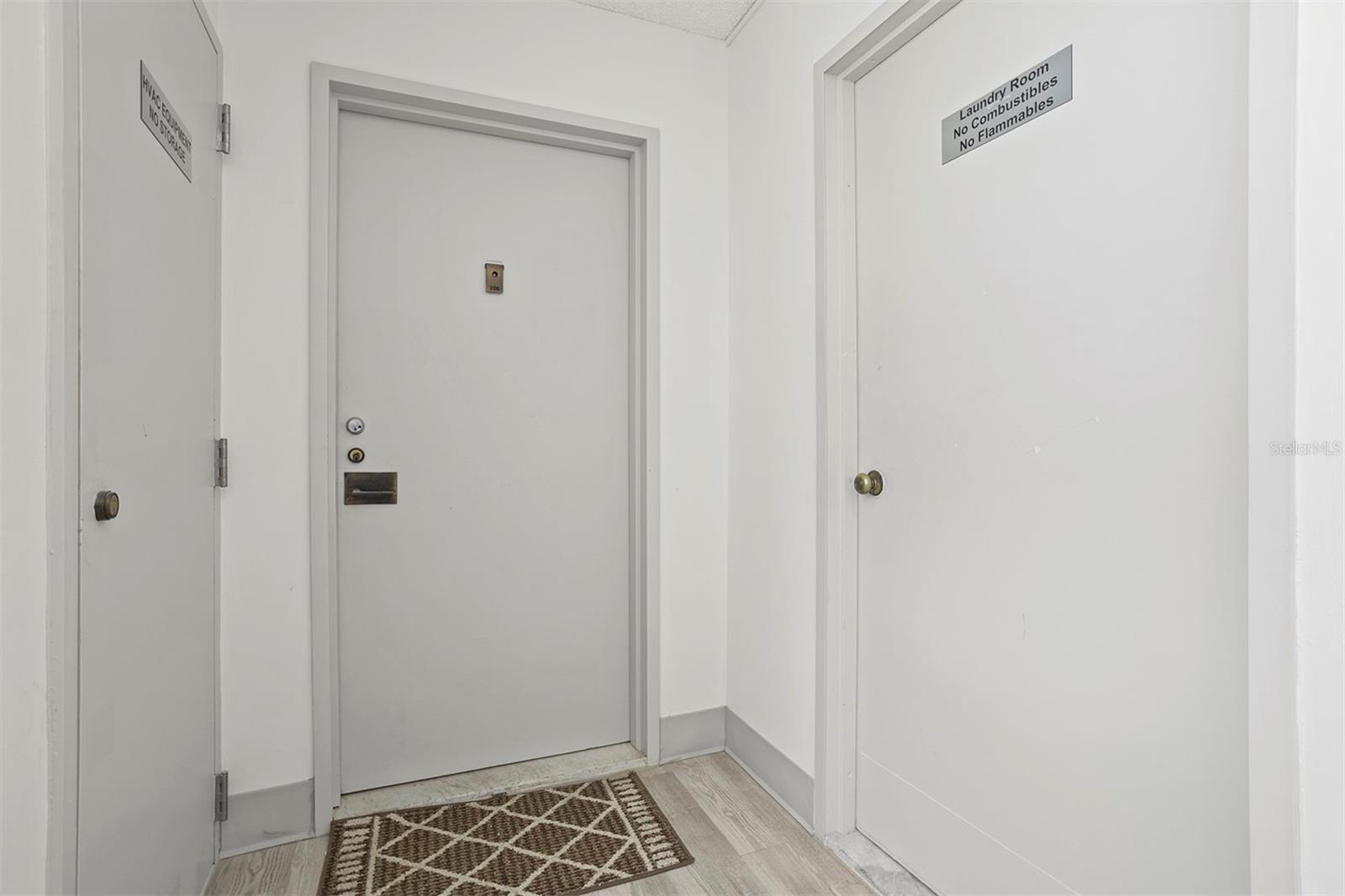 OCEAN 05 CONDO - Residential