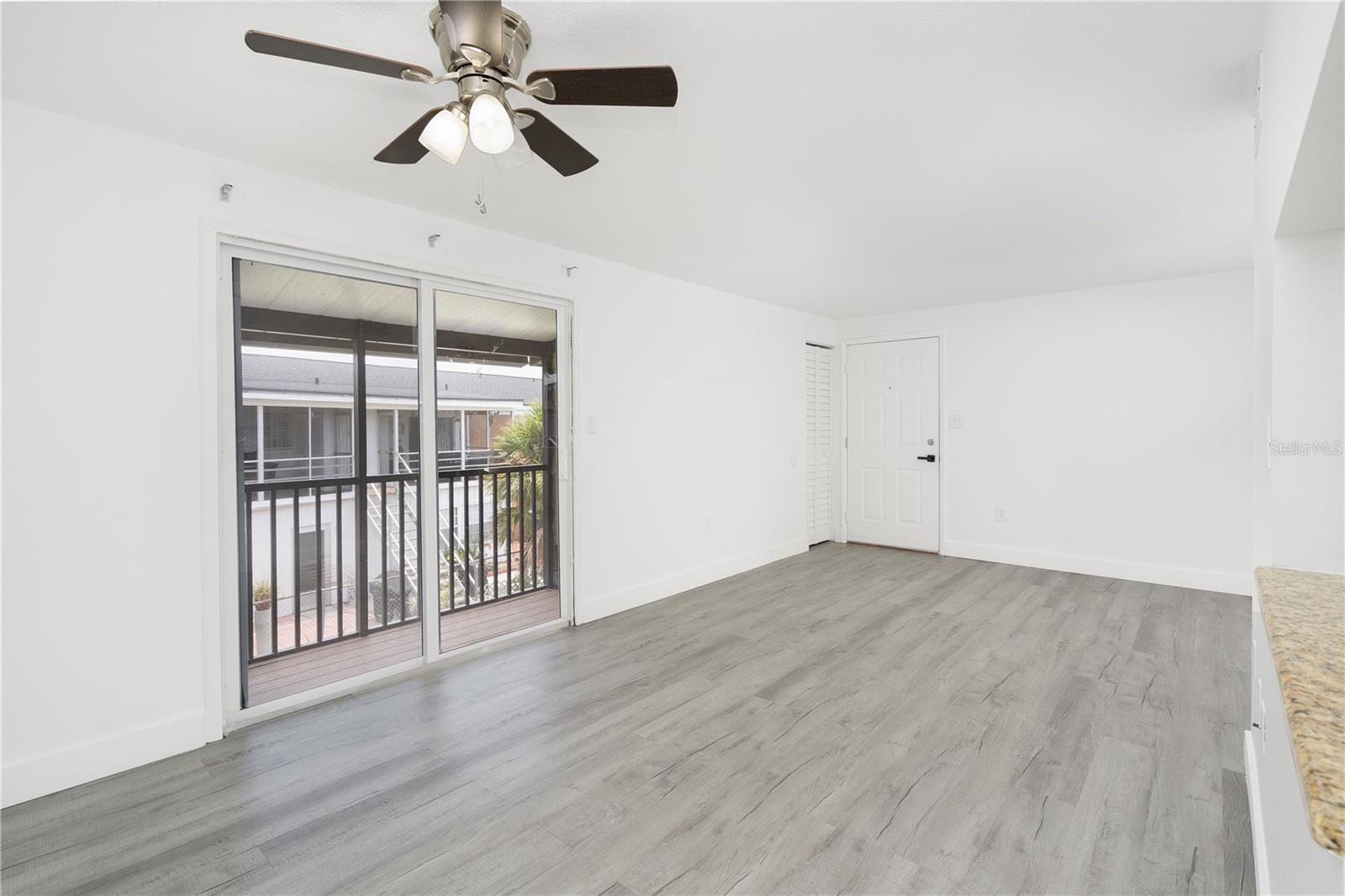 ORANGEWOOD PH 02 BLDG 02 - Residential Lease