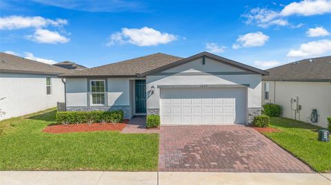 Photo of 3224 Weitzel Drive, Haines City, FL 33844 (MLS # S5146872)
