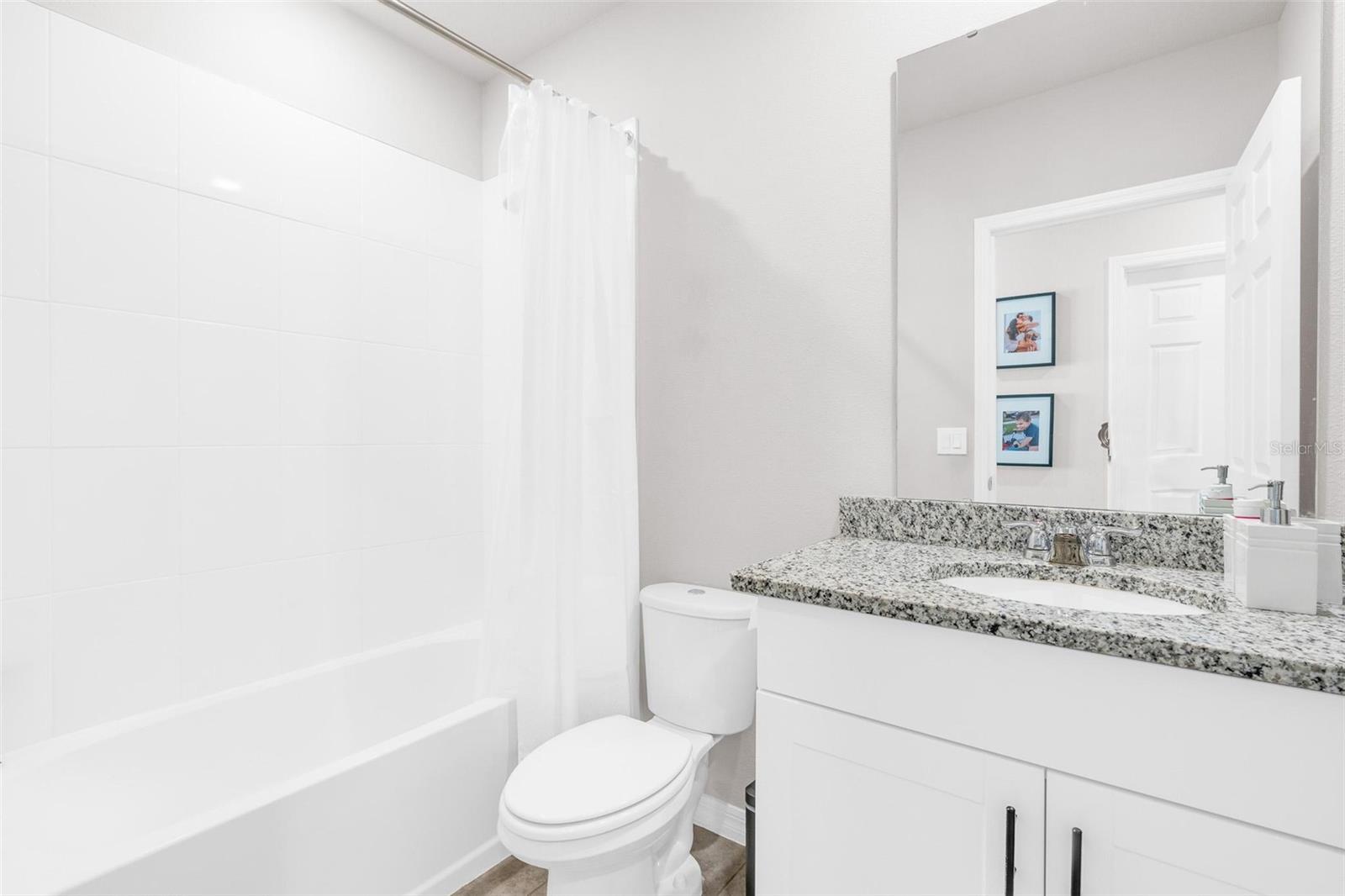 HAMMOCK RESERVE - Residential