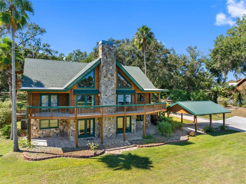 Photo of 11401 Thonotosassa Road, Thonotosassa, FL 33592 (MLS # TB8438846)