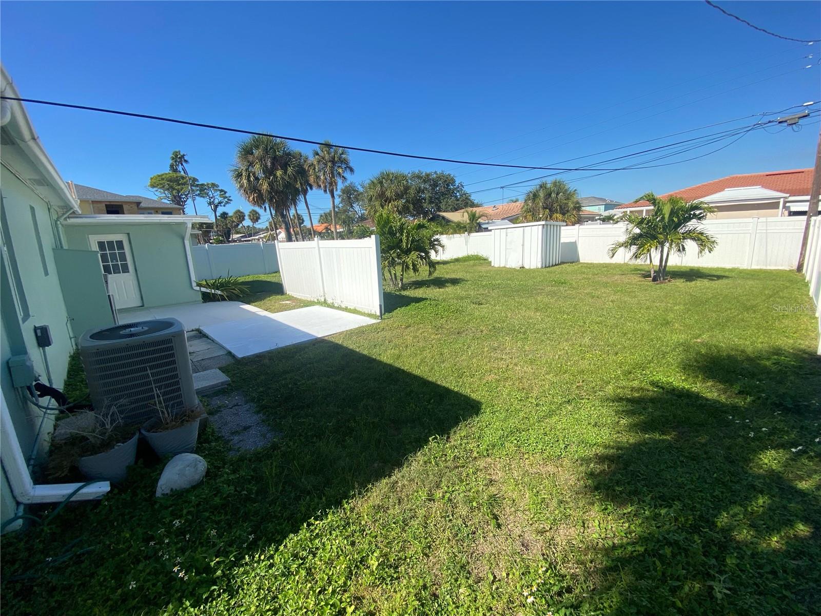 BELLE VISTA BEACH 1ST ADD - Residential Lease