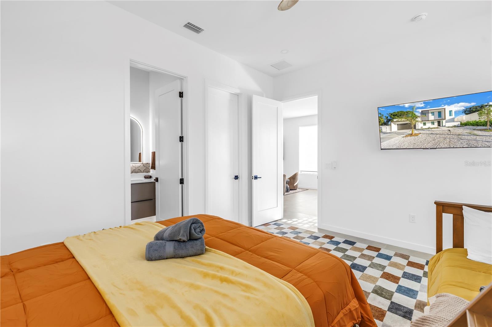 LOMA LINDA PARK - Residential Lease