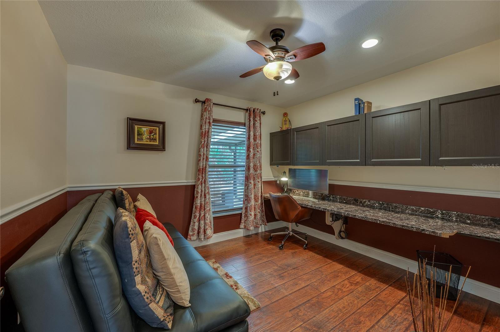 ULYSSES TREES SEC 57 - Residential