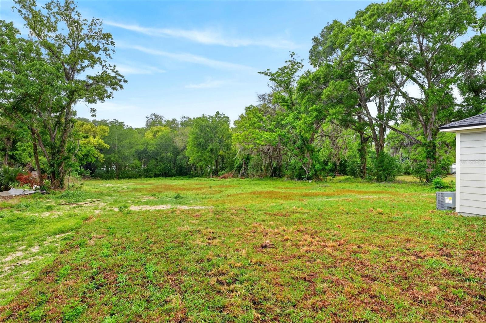 ACREAGE & UNREC - Residential