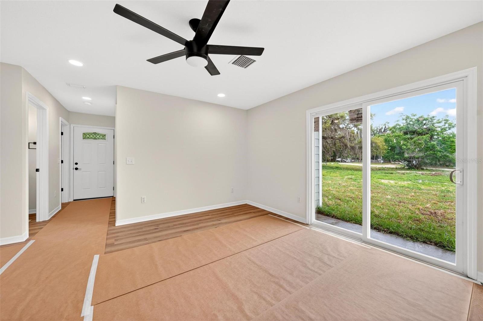 ACREAGE & UNREC - Residential