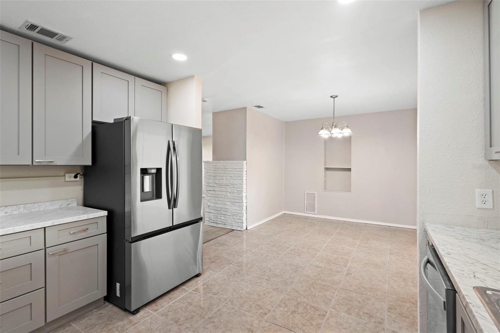 MASON HEIGHTS - Residential