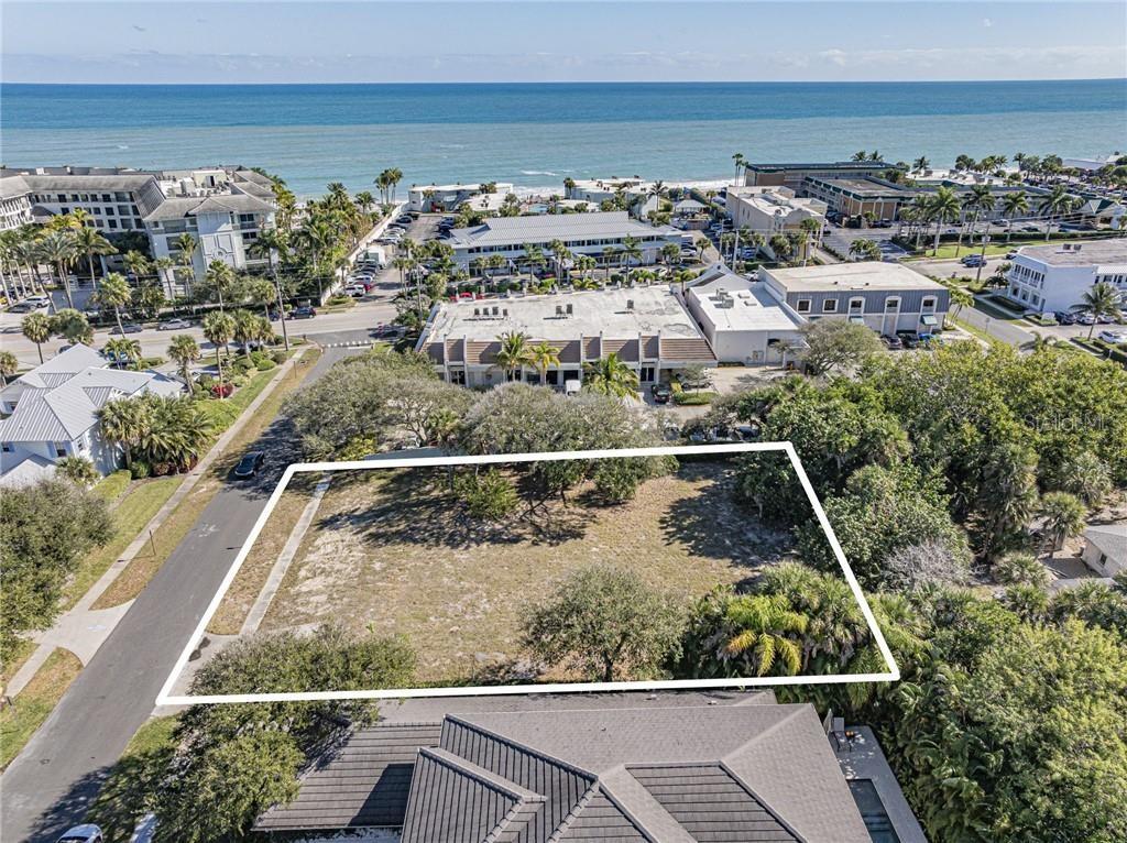 VERO BEACH ESTATES - Land