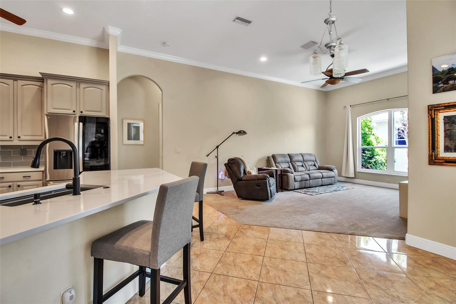 SOUTH VENICE - Residential