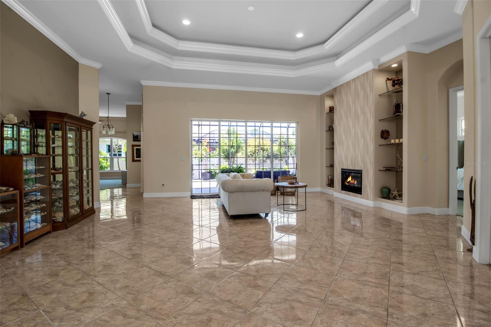 SOUTH VENICE - Residential