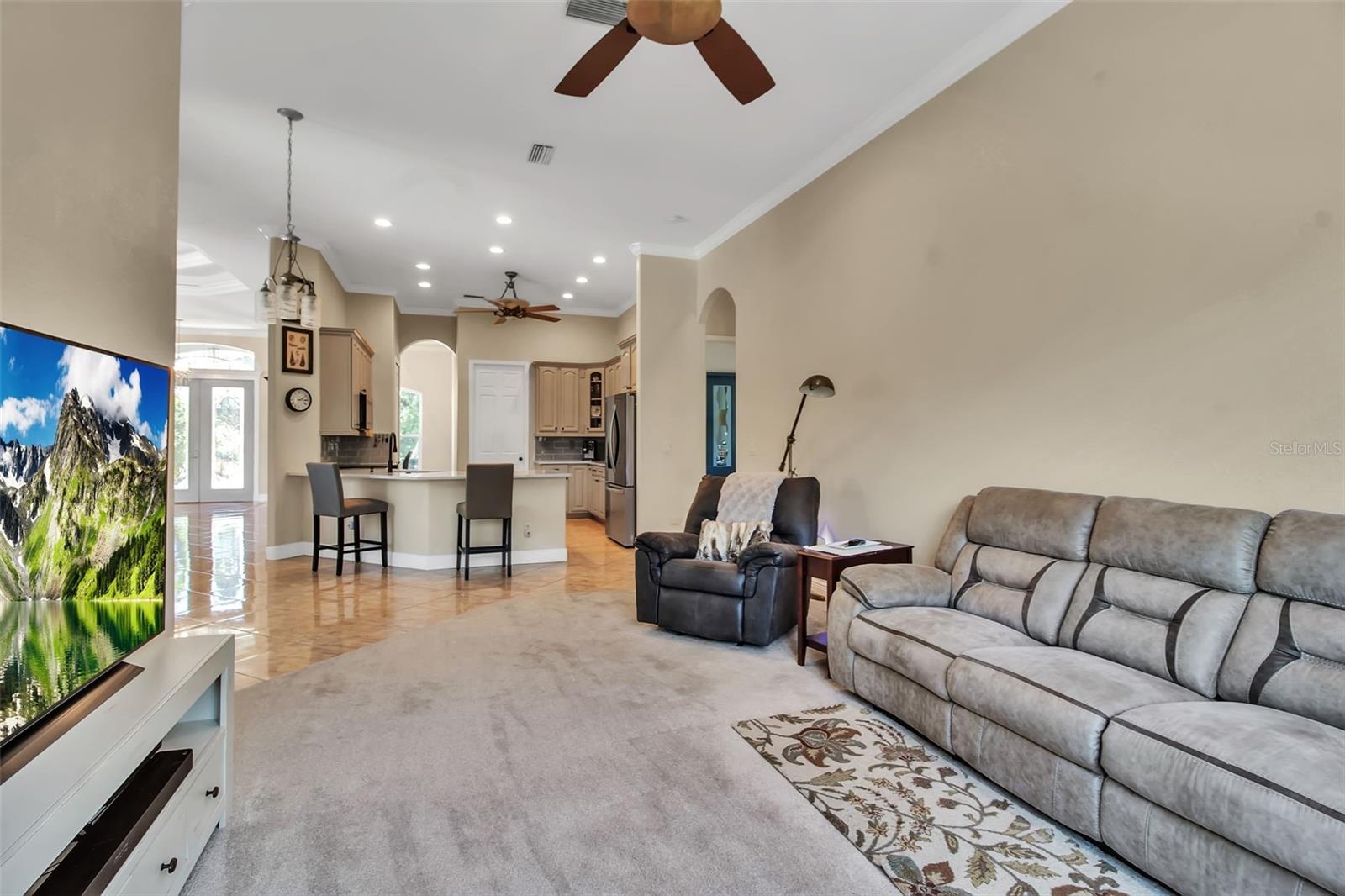 SOUTH VENICE - Residential