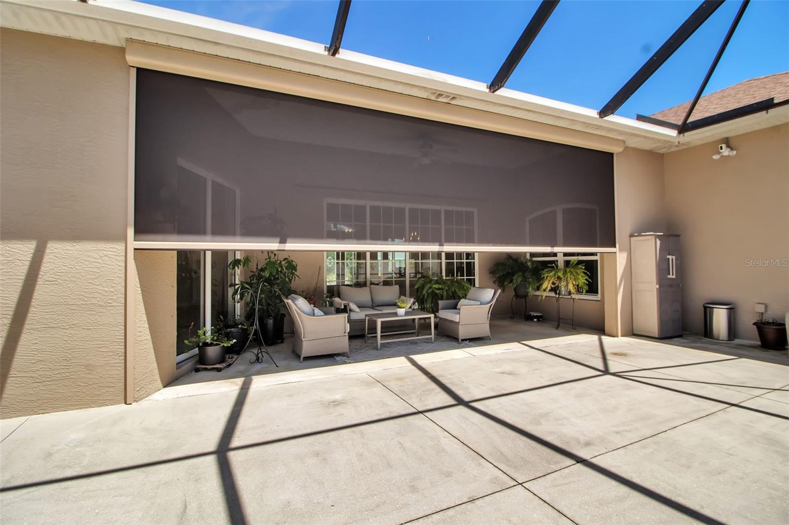 SOUTH VENICE - Residential