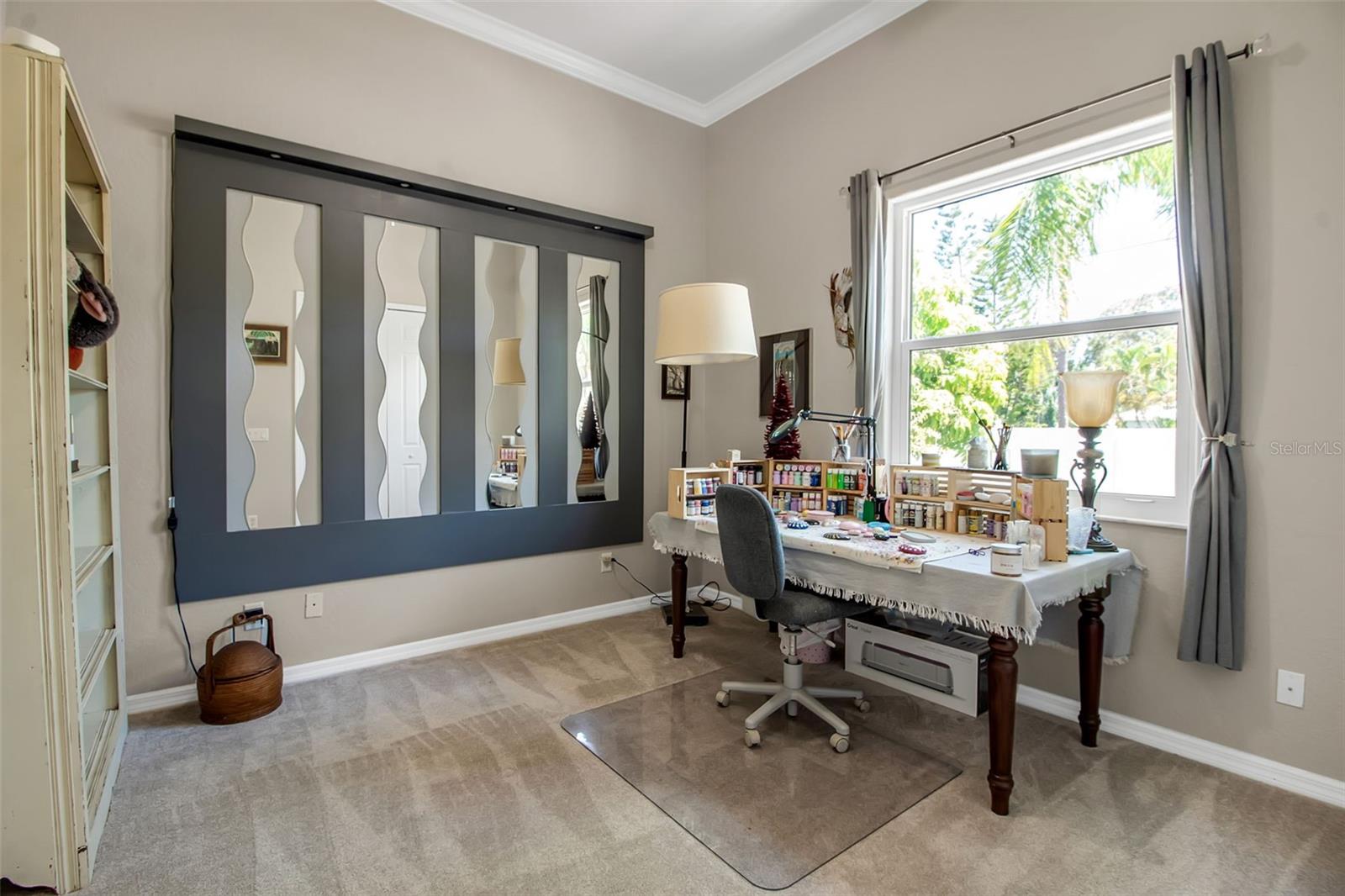 SOUTH VENICE - Residential