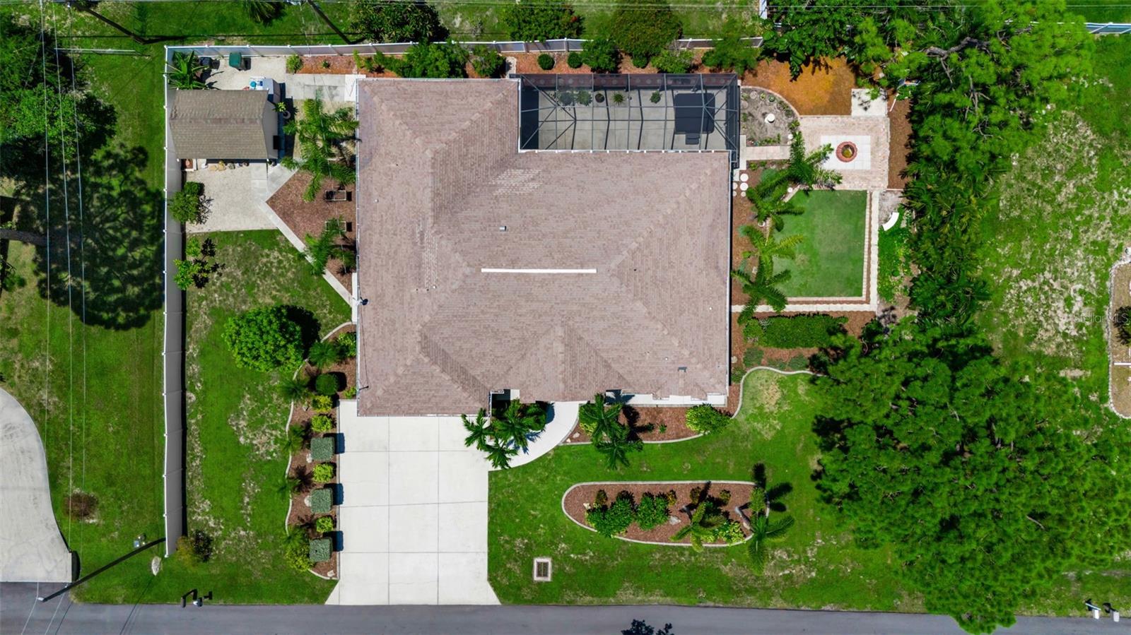 SOUTH VENICE - Residential