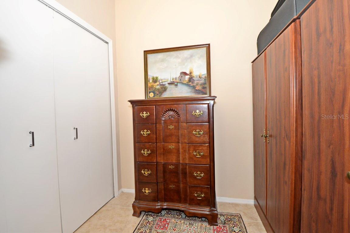 NOTTING HILL A CONDO - Residential Lease