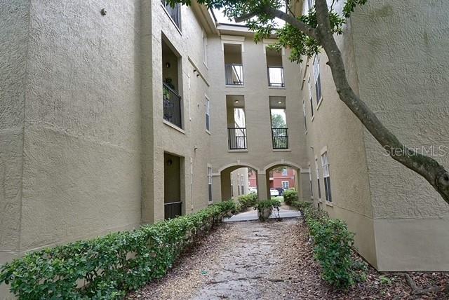 NOTTING HILL A CONDO - Residential Lease