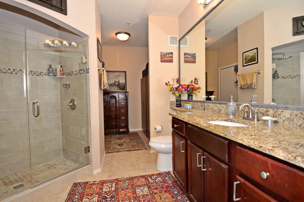 NOTTING HILL A CONDO - Residential Lease