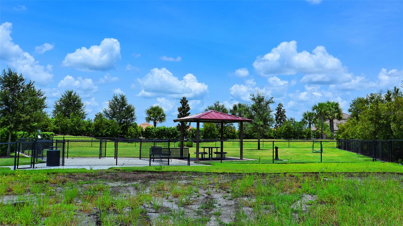 ESPLANADE PH I - Residential