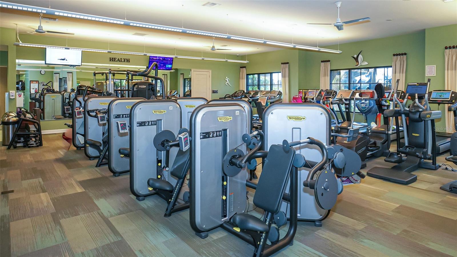 ESPLANADE PH I - Residential