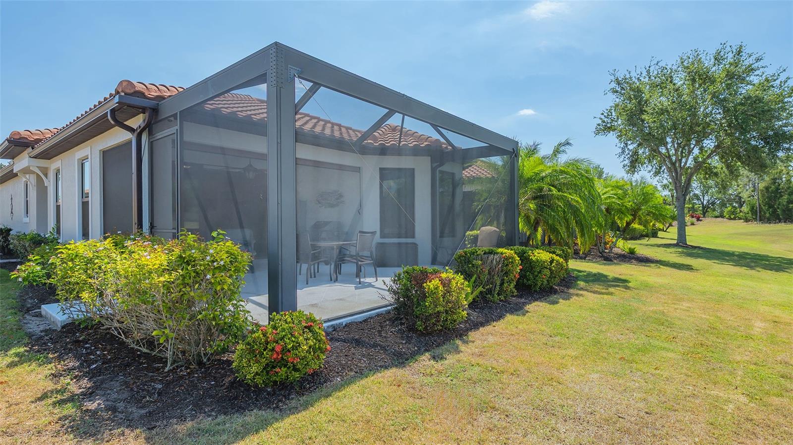 ESPLANADE PH I - Residential