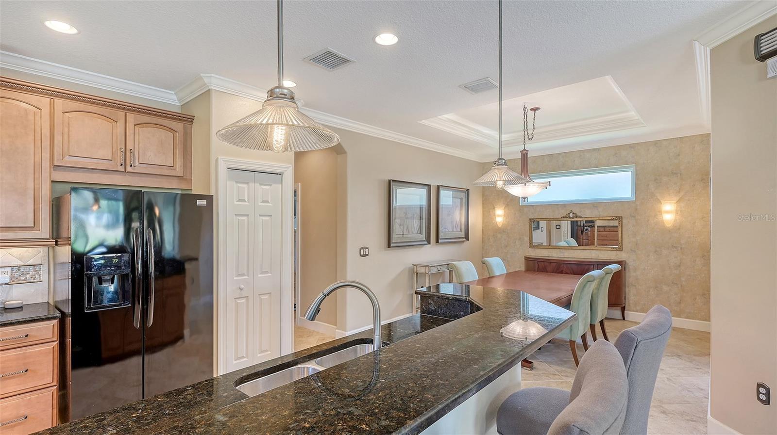 ESPLANADE PH I - Residential